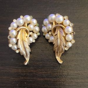 Trifari gold leaf and faux pearl earrings